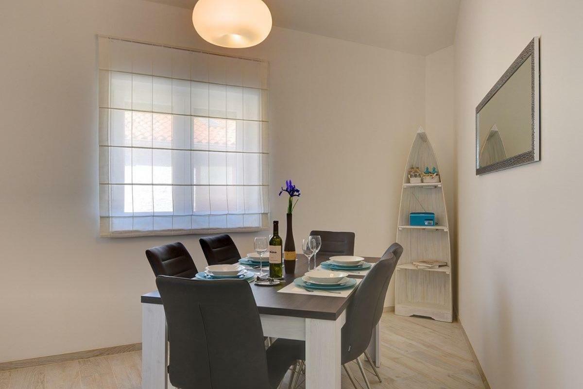 וודניאן Villa Sunny Home מראה חיצוני תמונה